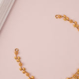 Minimal Floral Casting Leaves Gold Necklace