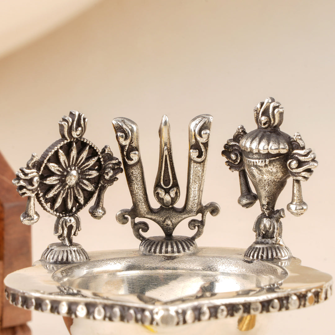 Antique Silver Shanku Chakra Namam Idol