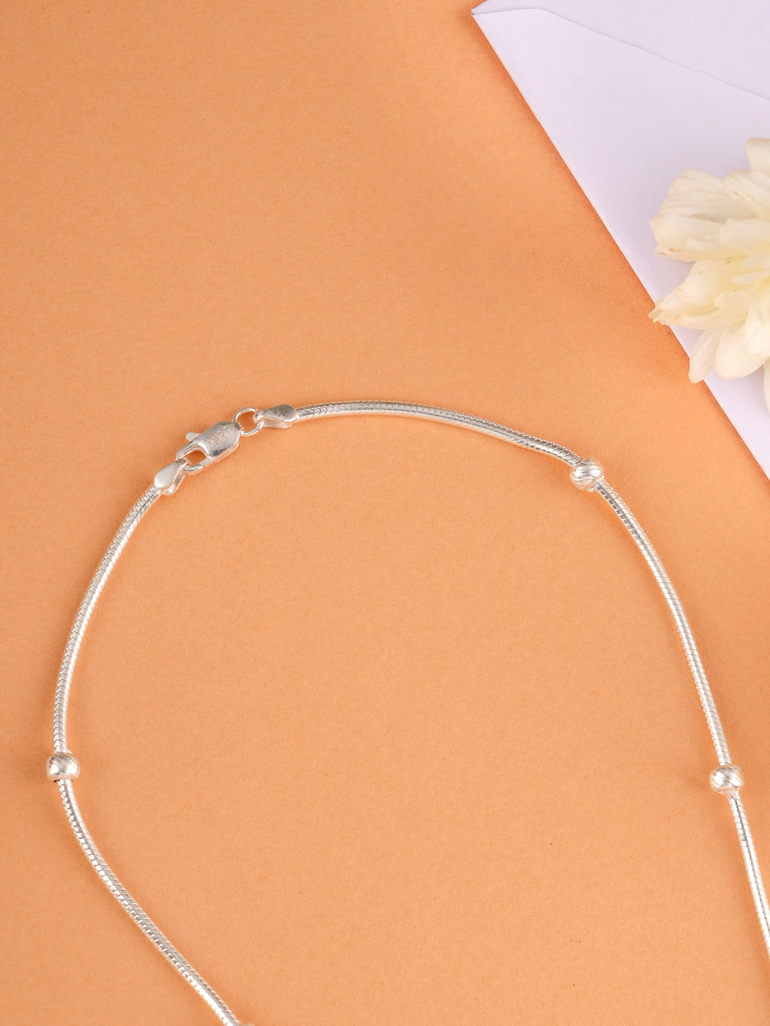 Shimmering Balls Silver Chain