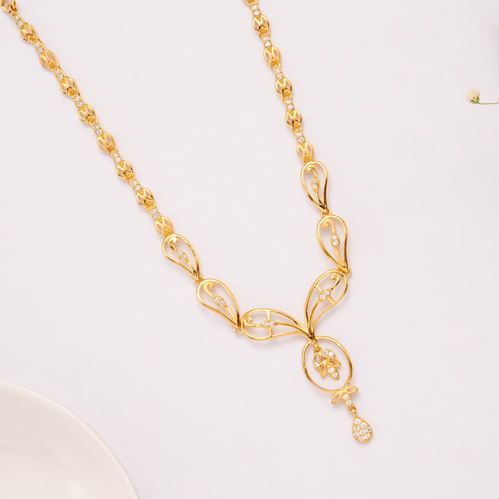 Flower Leaf Pattern Golden Necklace Set