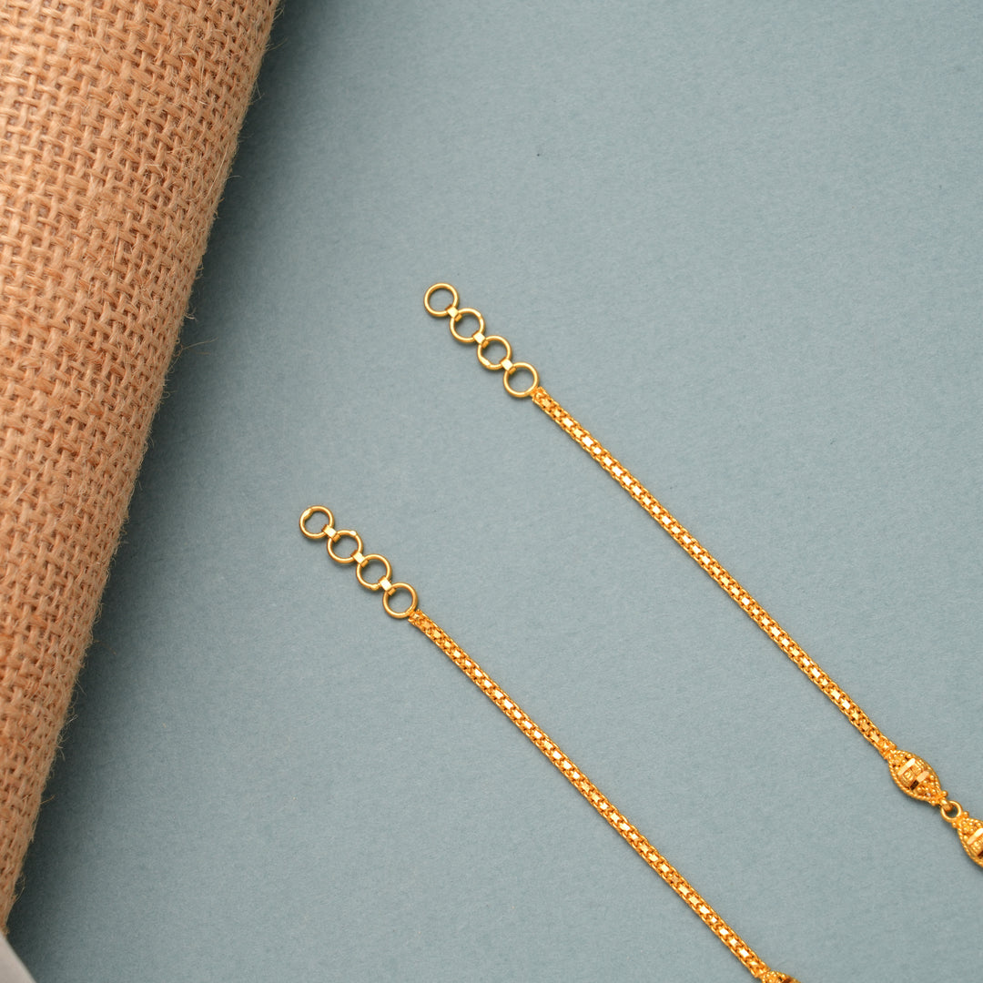 Designer Oval Chain Gold Mattal