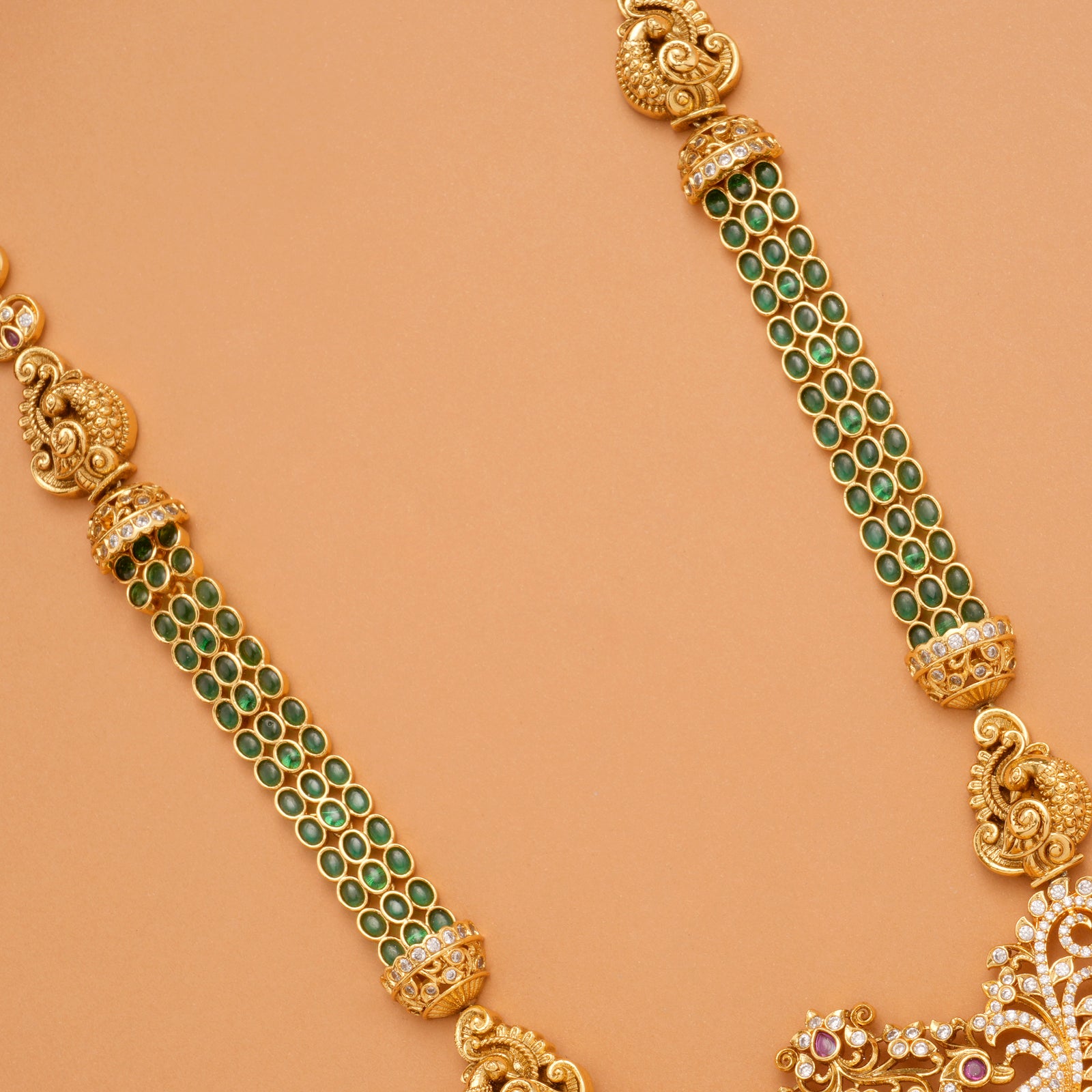 Traditional Emerald White Stone Peacock Long Haram
