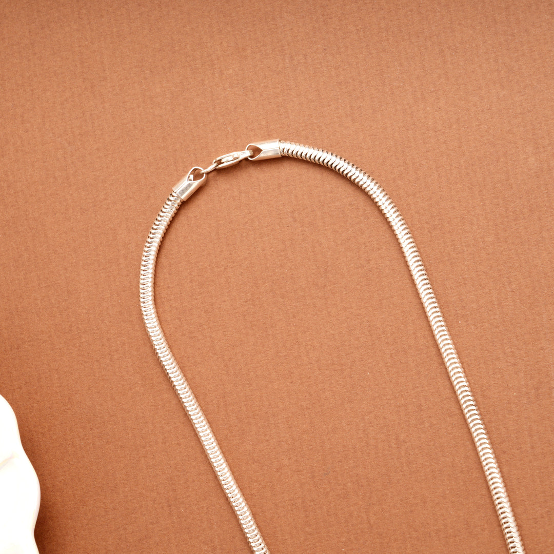 Bold Sleek Rope Silver Men’s Chain