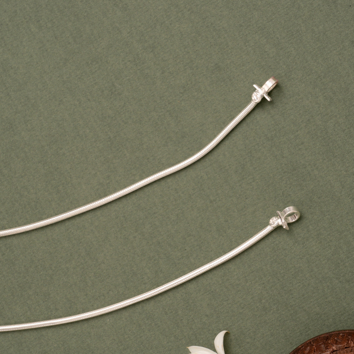Thin Smooth Silver Anklet