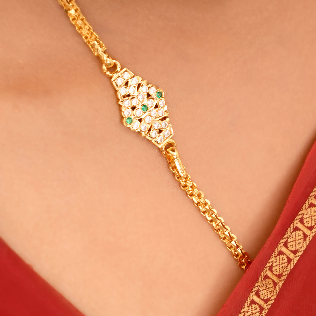 Trendy Single Line Silver Mugappu Chain