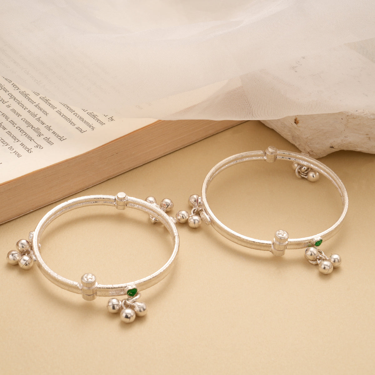 Majestic Heart Design Layered Silver Thandai