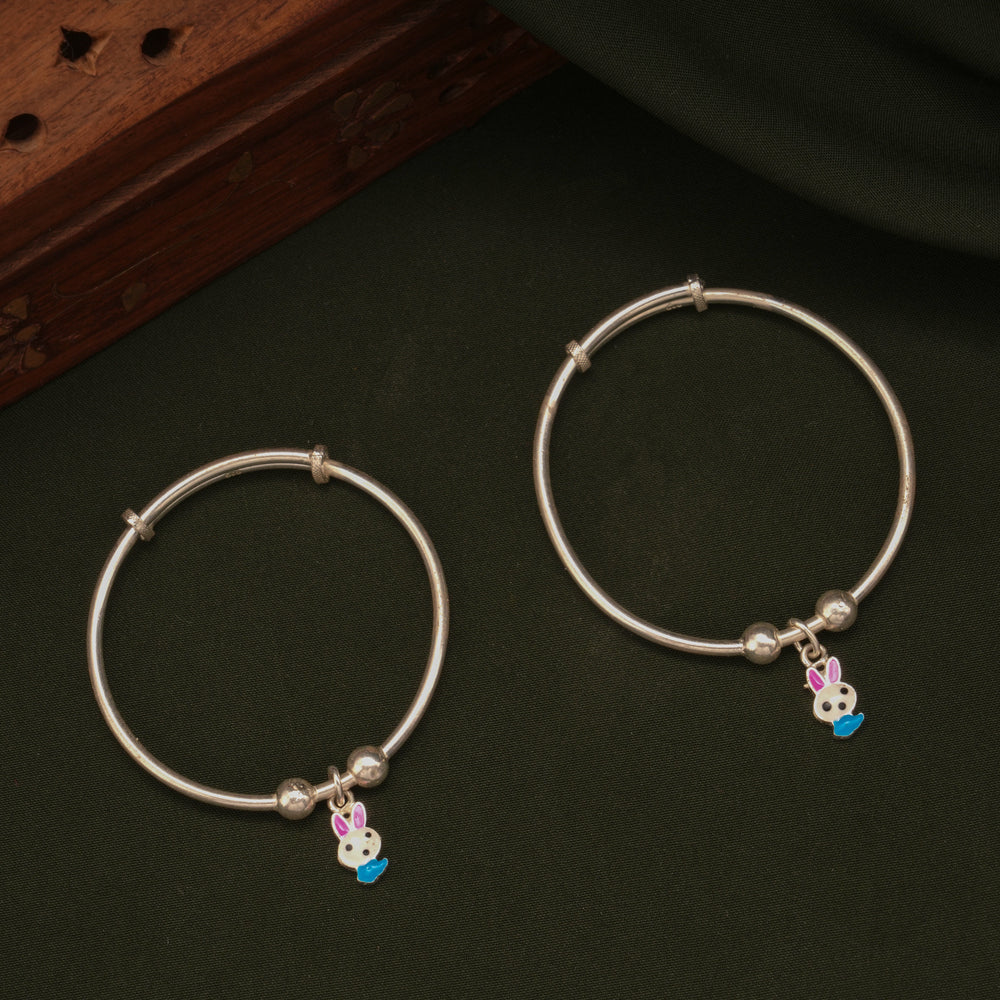 Cute Rabbit Design Hanging Baby Bangle