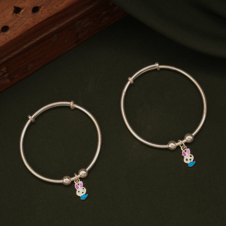 Cute Rabbit Design Hanging Baby Bangle