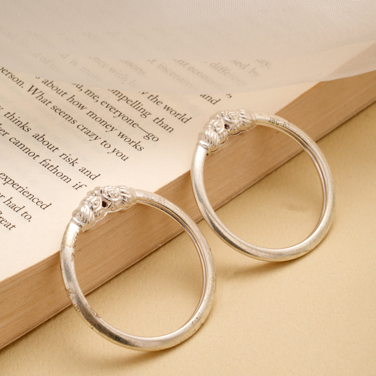 Radiant Plain Yazhi Design Baby Bangle