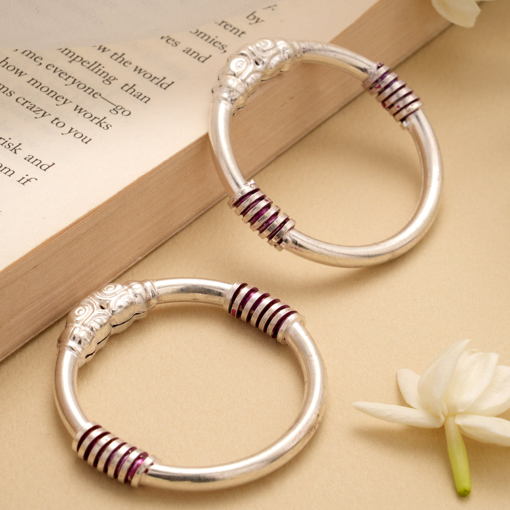 Bold Swirl Yazhi Pattern Silver Baby Kappu