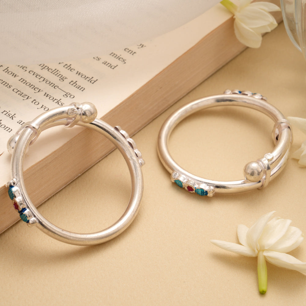 Trendy Enamel Design Beads Silver Bangles