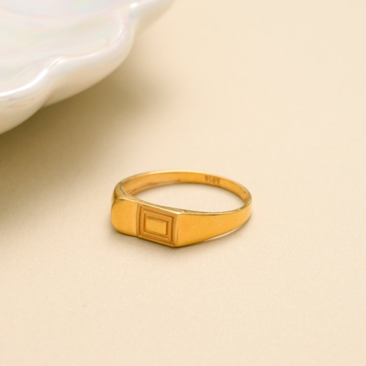 Simple Square with Plain Gold Ring