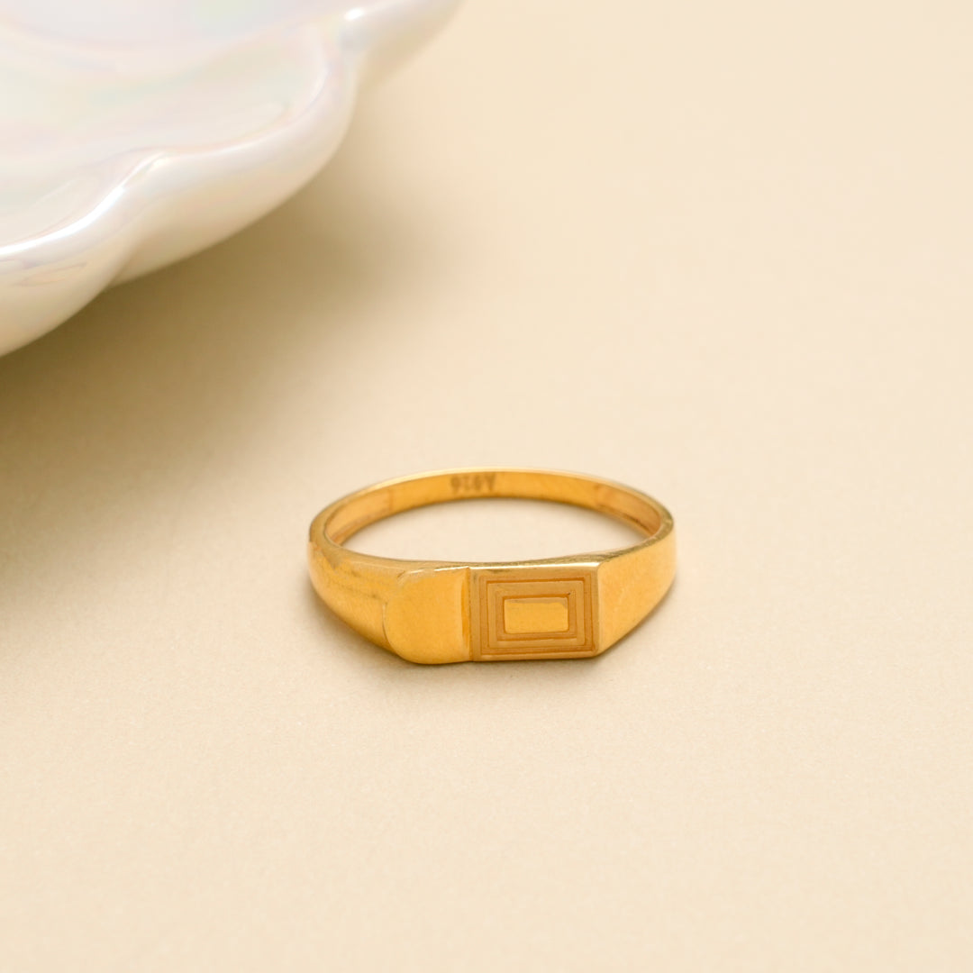 Simple Square with Plain Gold Ring