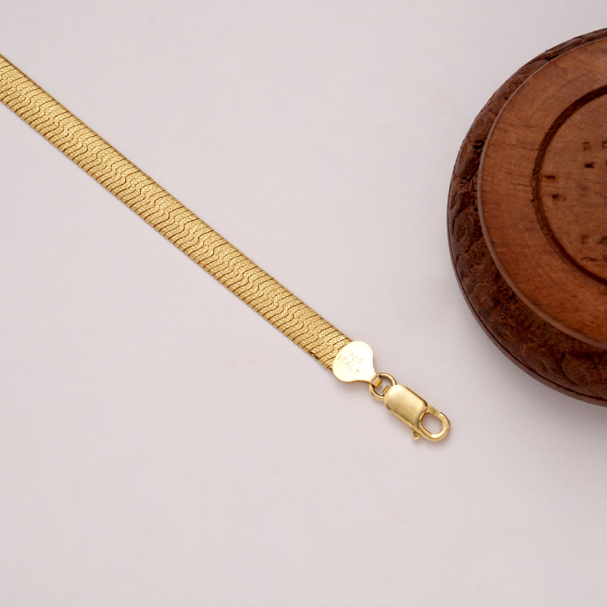 Minimalist Golden Flexible Flat Bracelet