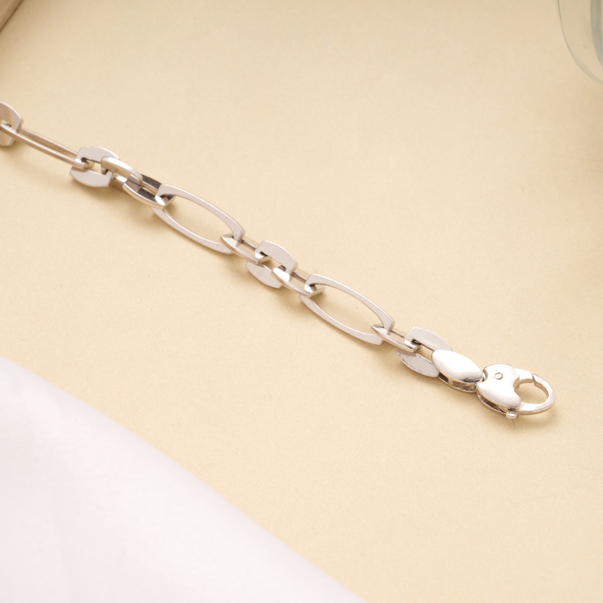 Minimalist Silver Paperclip Style Bracelet