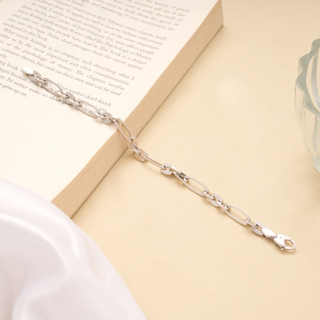 Minimalist Silver Paperclip Style Bracelet