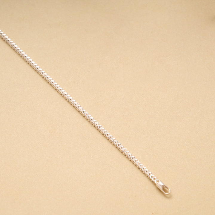 Vibrant Style Design Silver Bracelet
