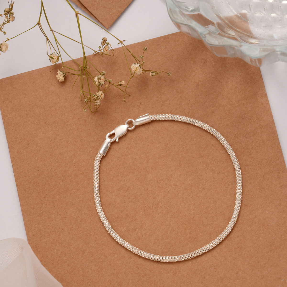 Elegant Silver Popcorn Mesh Bracelet