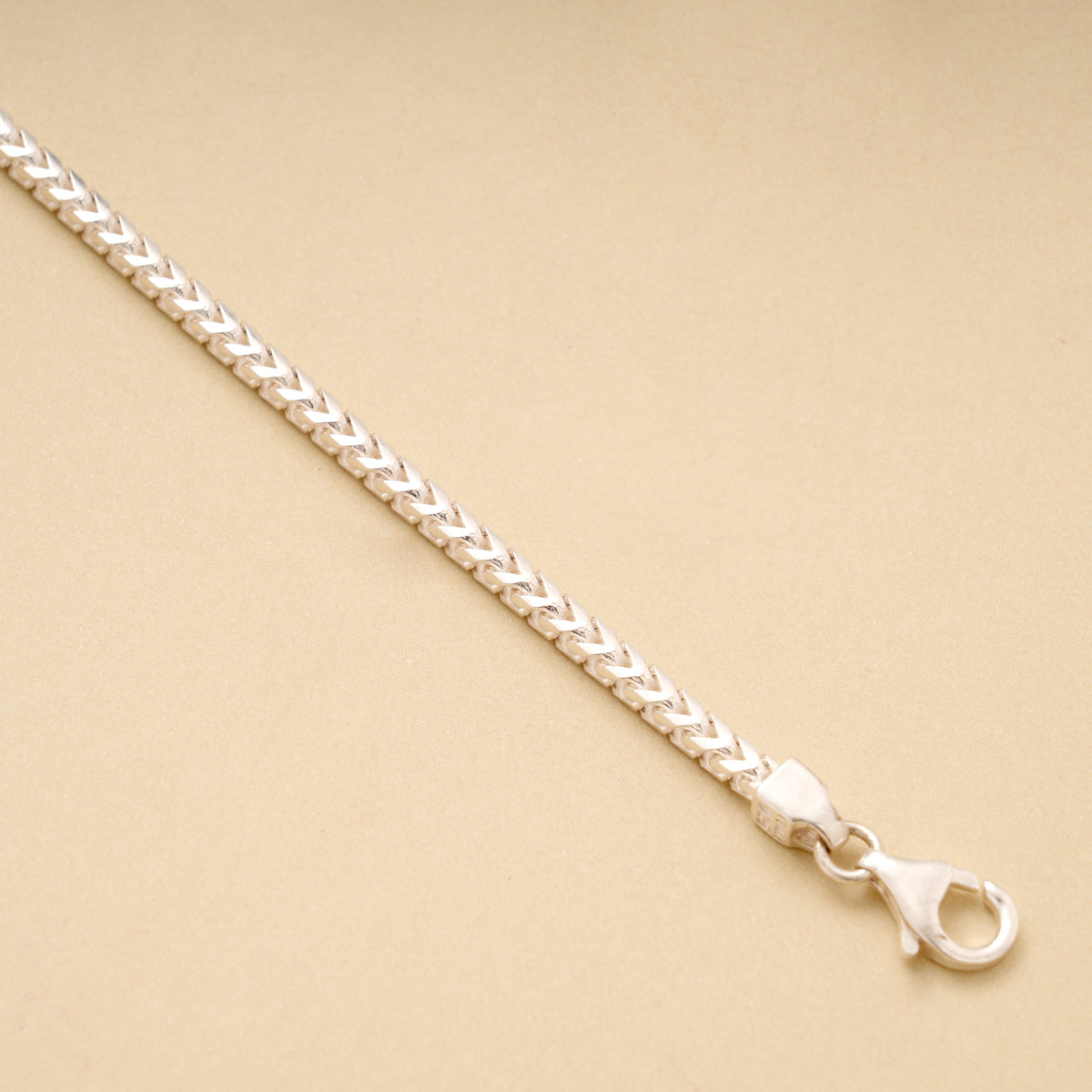 Elegant Heart Link Silver Link Bracelet