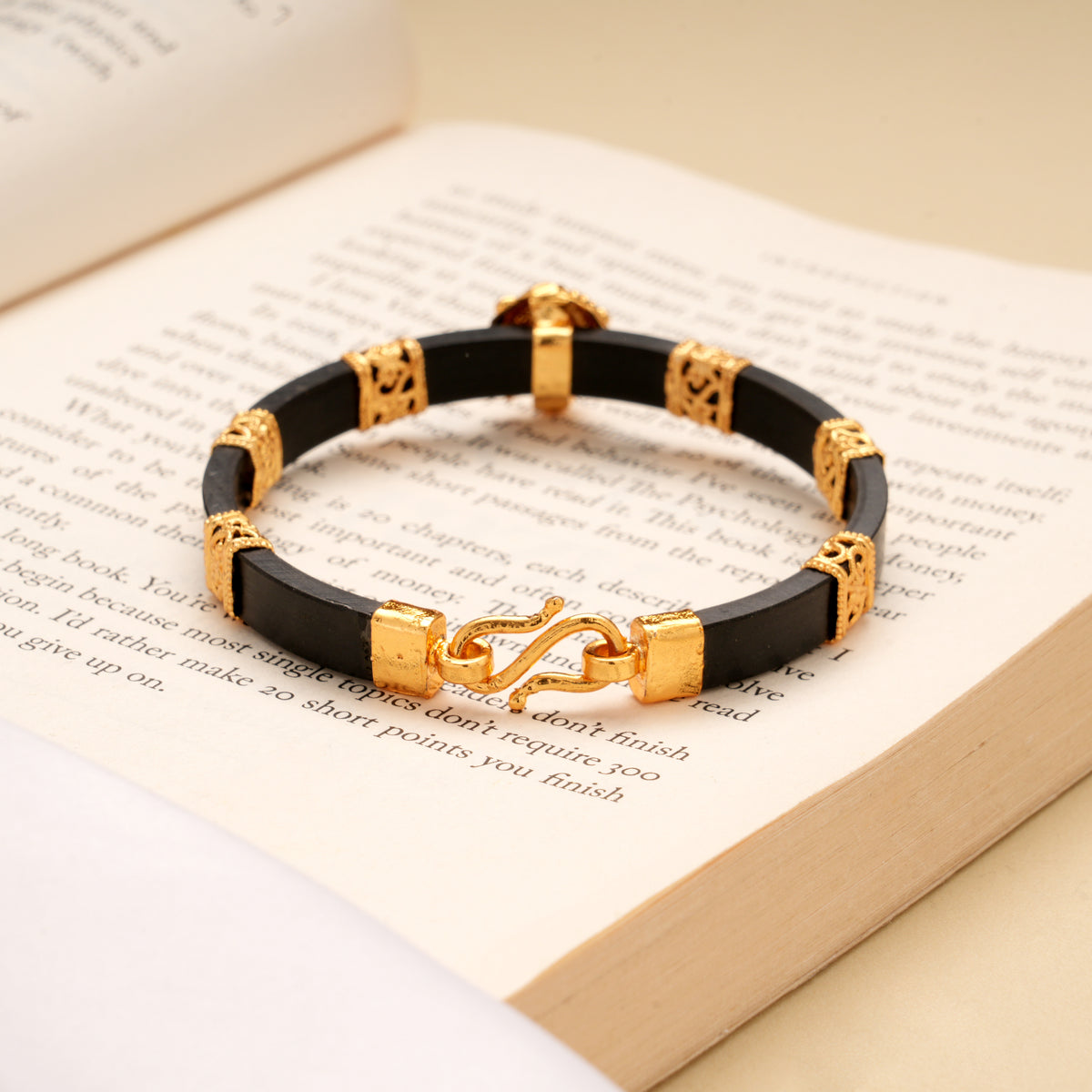 Bold Lion Head Black Leather Golden Bracelet