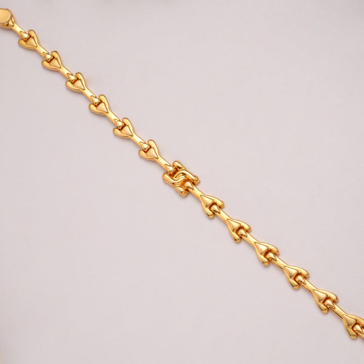 Romantic Golden Arrow Shaped Women's Bracelet