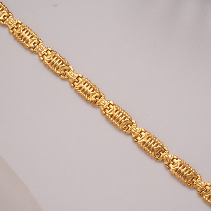 Premium Ornate Design Golden Bracelet