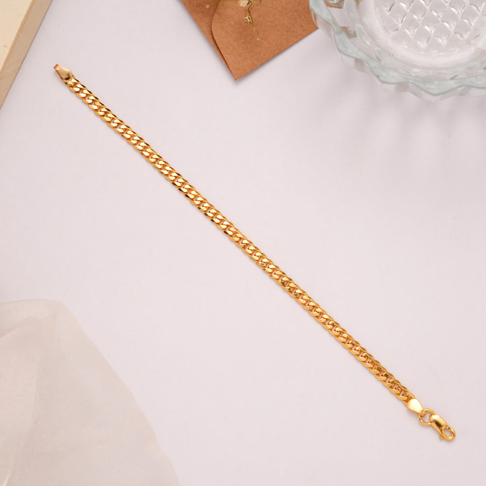 Heritage Thin Curb Golden Bracelet