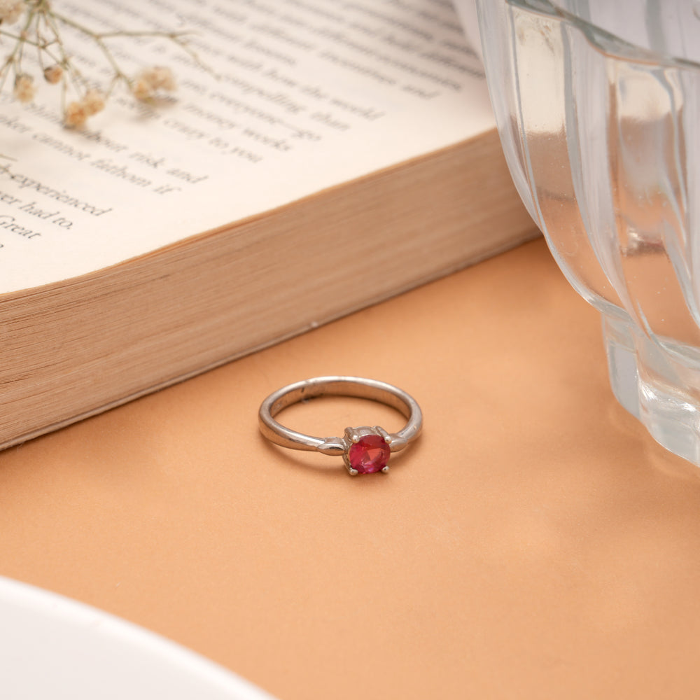 Minimal Red Stone Silver Women’s Ring