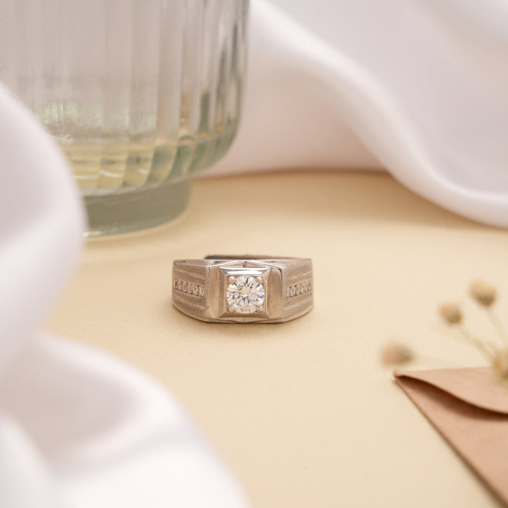 Single Solitaire Stone Silver Men’s Ring