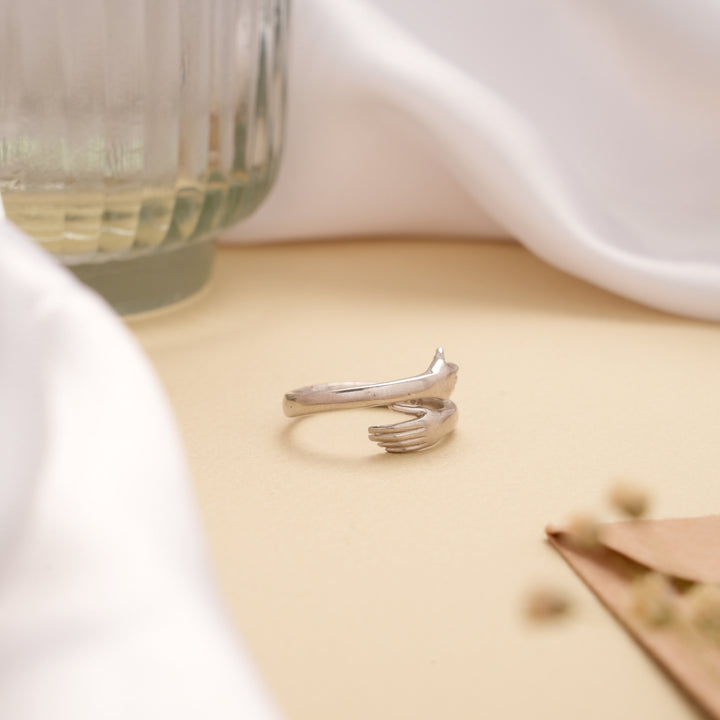 Lovely Hug Pattern Silver Ring