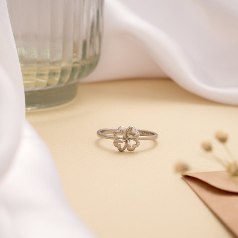 Classic Clover Leaf Floral Silver Ring