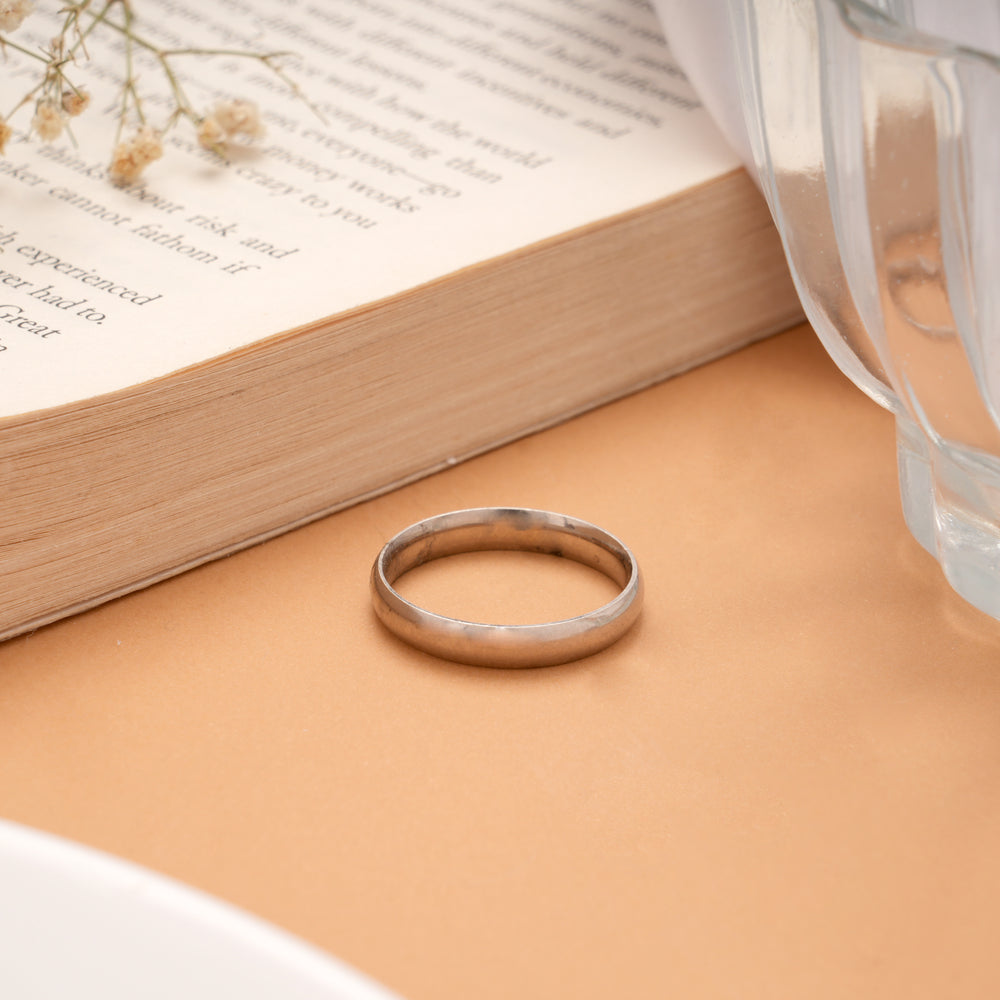 Premium Plain Pattern Silver Ring