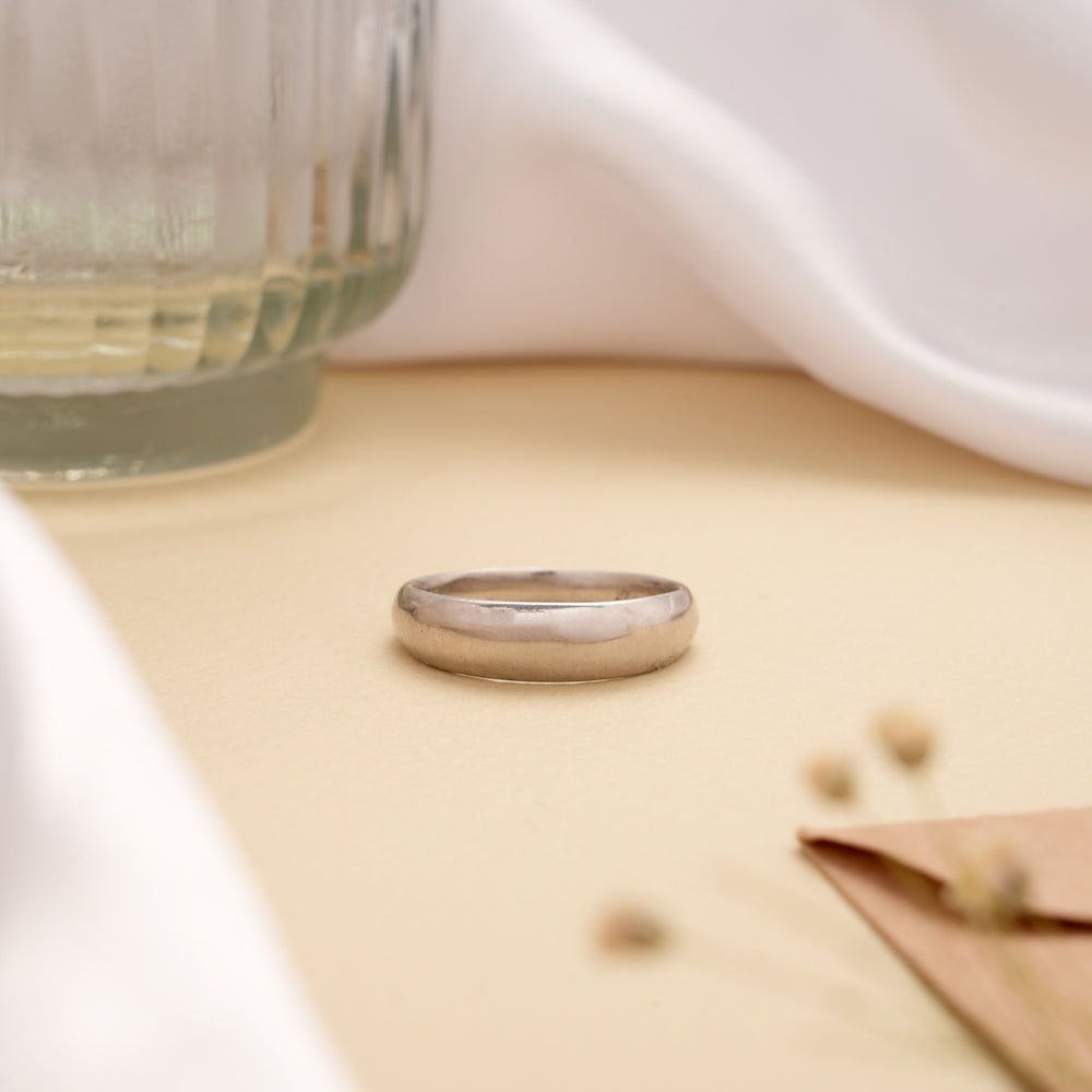 Sleek Plain Design Silver Ring