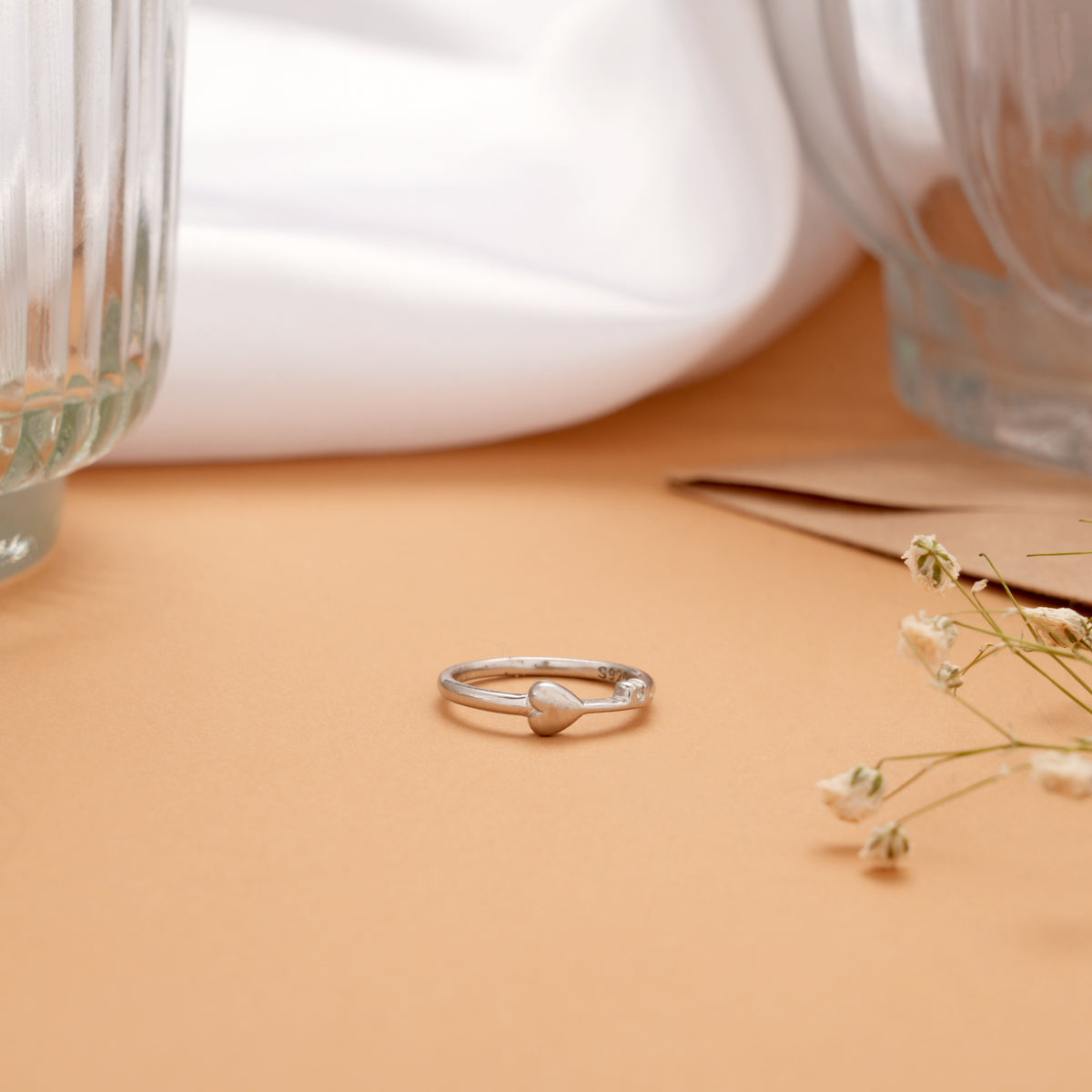 Minimal Puffed Heart Design Silver Ring