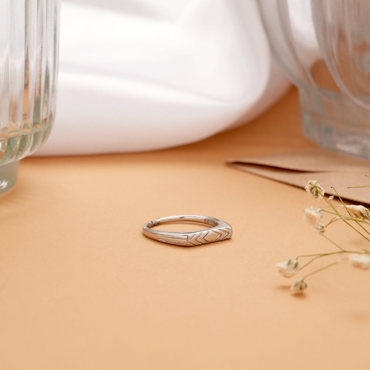 Sleek Symmetry Design Silver Ring