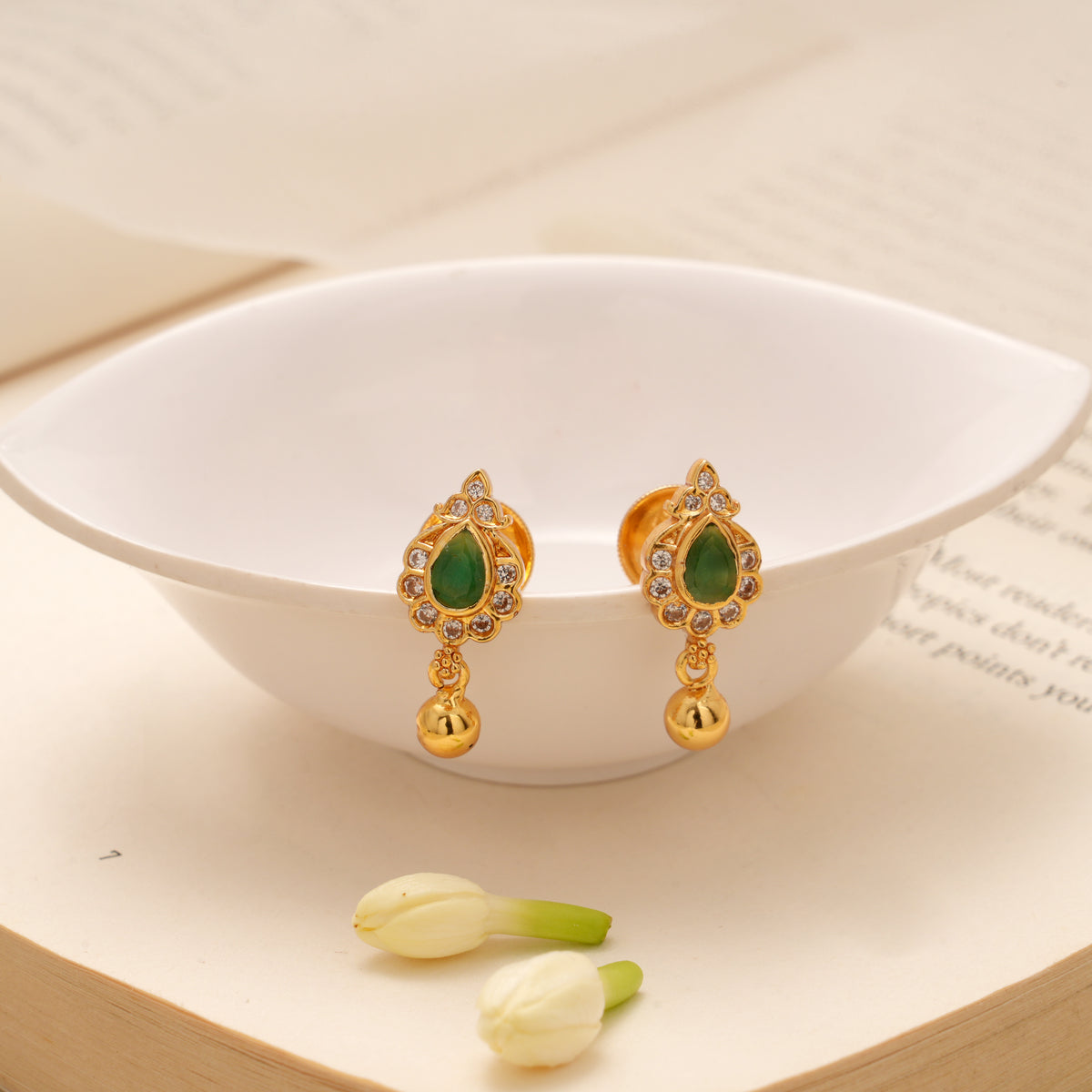 Elegant Emerald Tear Drop Golden Drop Earring