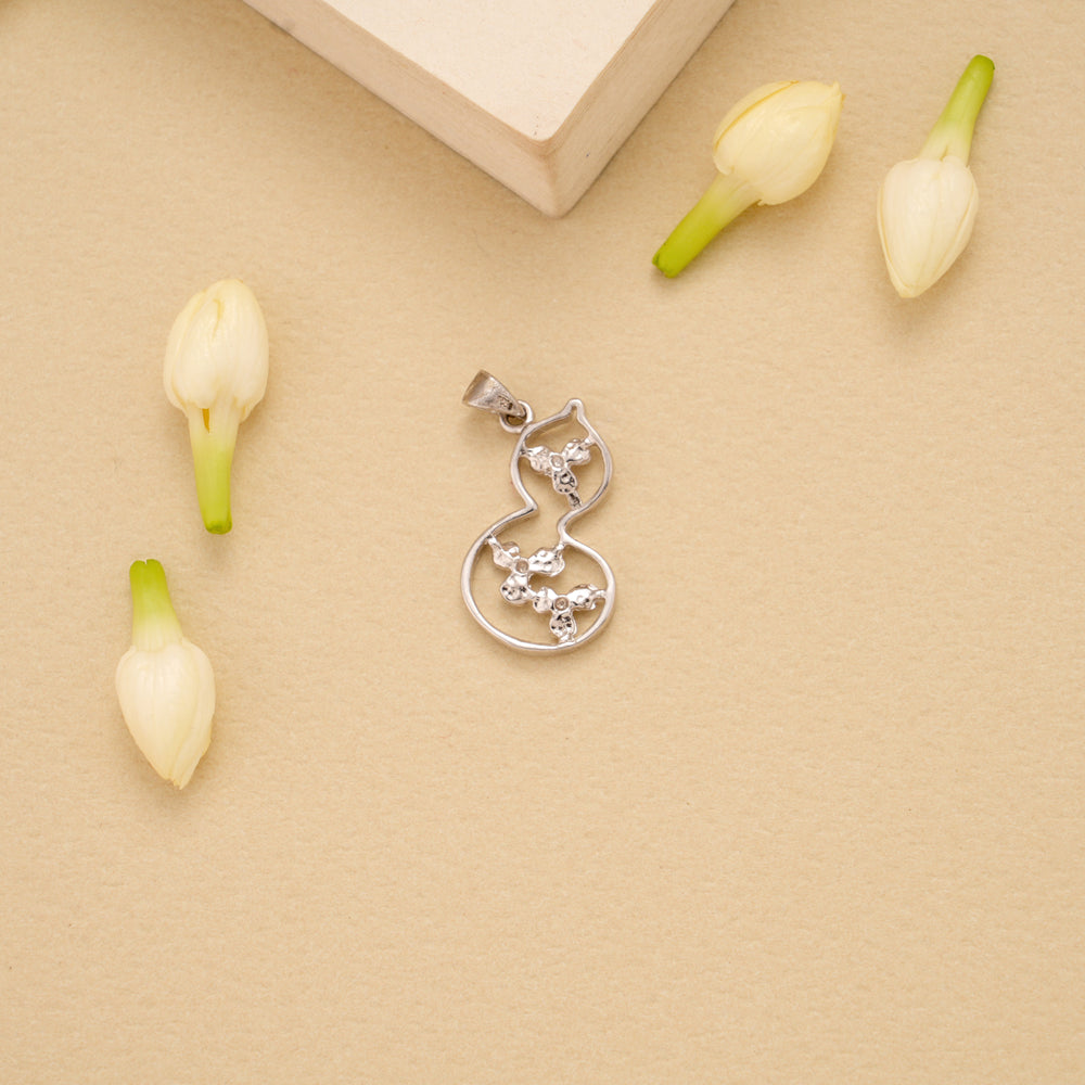 Pear Shaped Flower with Silver Stones Pendant