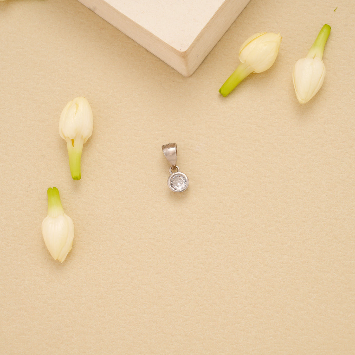 Pretty Single Stone Silver Pendant