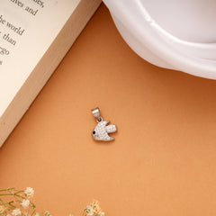 Fancy Fish Design Stone Pendant