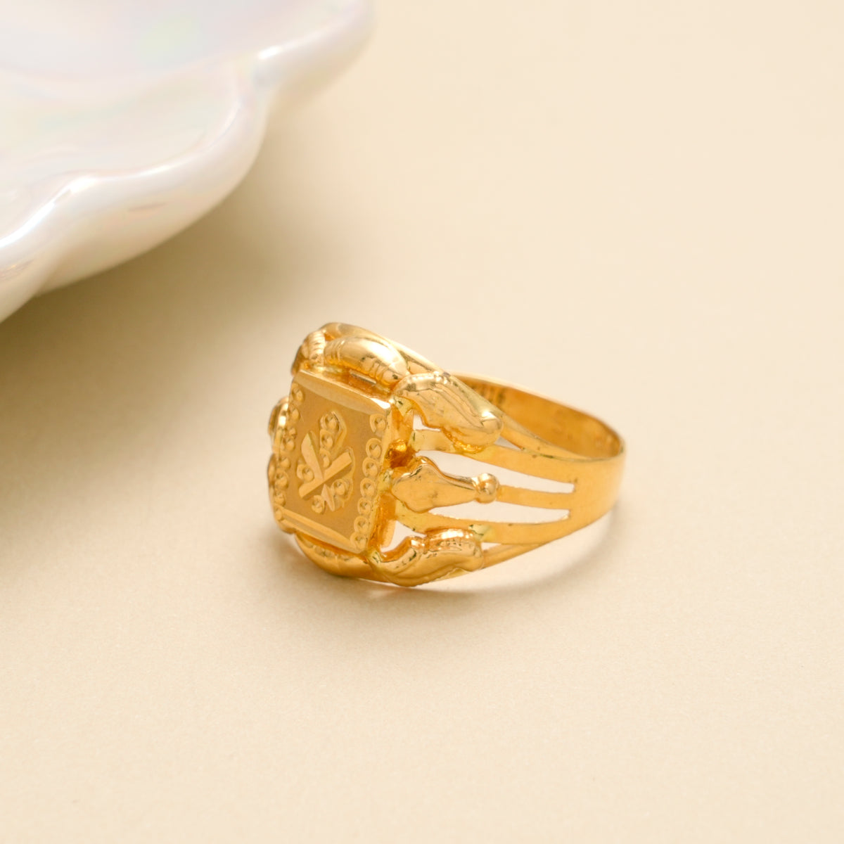 Floral Line Frame Gold Men Ring