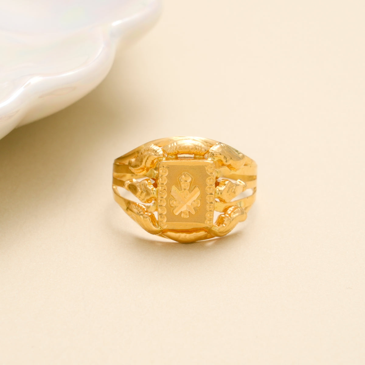 Floral Line Frame Gold Men Ring