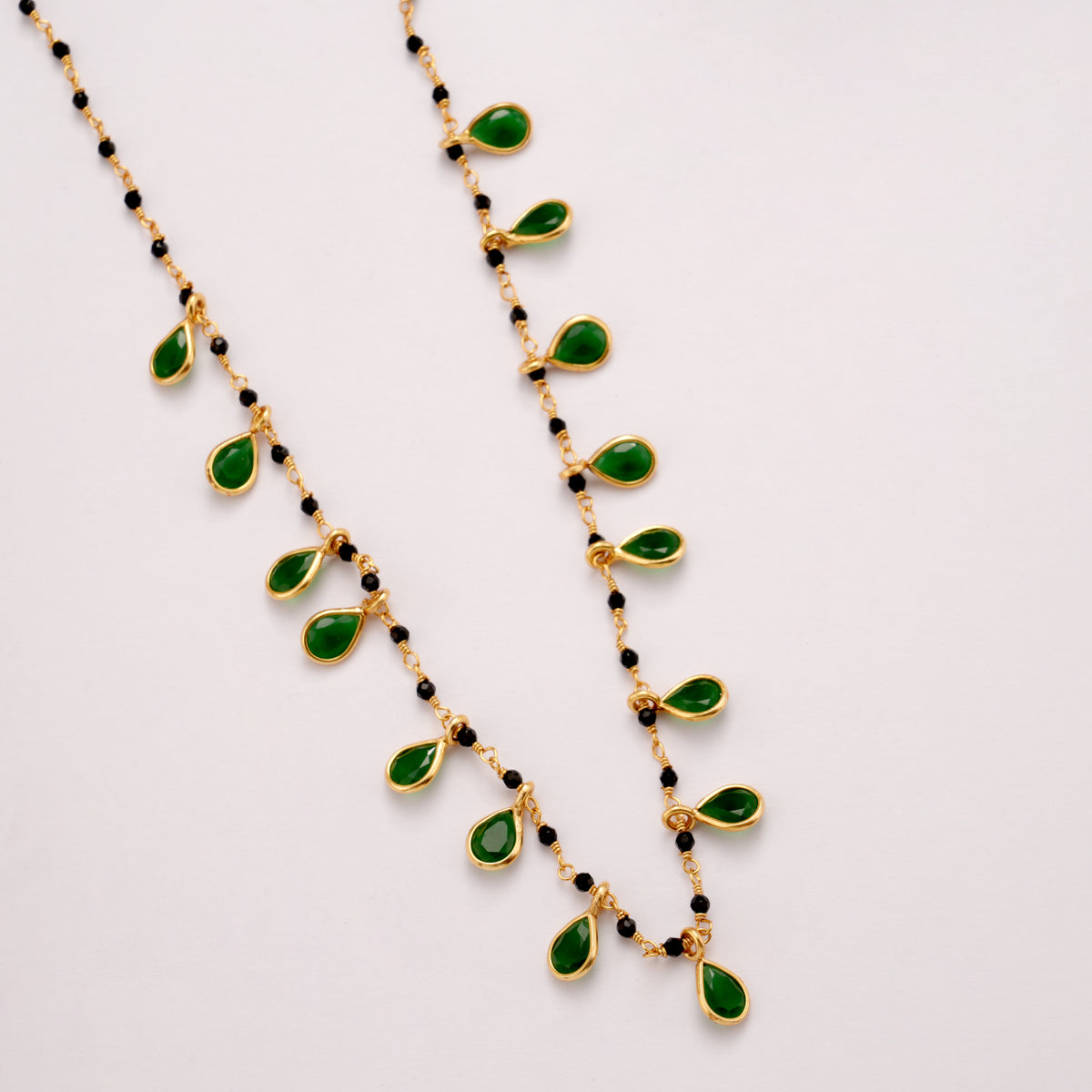 Charming Teardrop Emerald Mangal Sutra Golden Chain