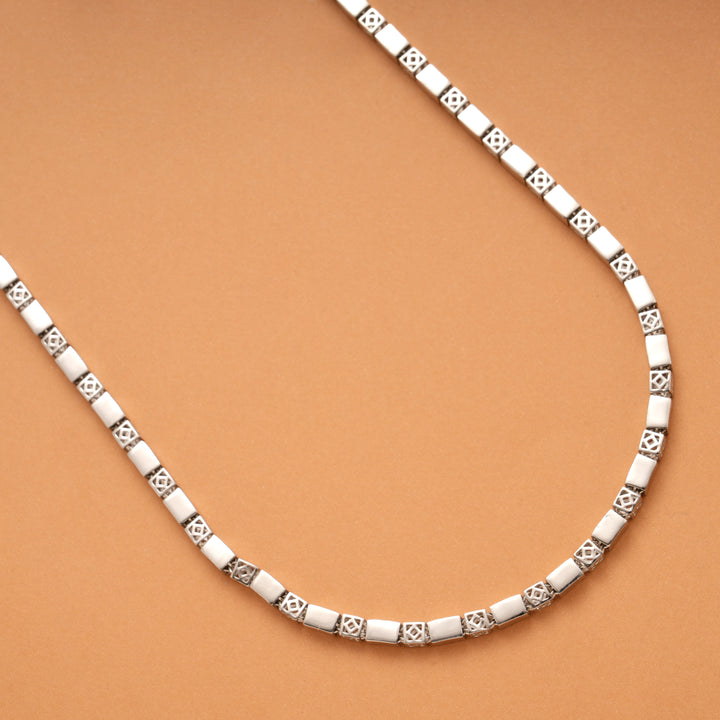 Modern Silver Box Link Patterned Men’s Chain