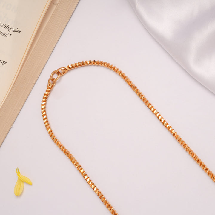 Trendy Twisted Link Gold Plated Chain
