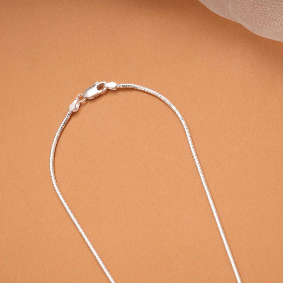 Minimal Floral Color Stone Silver Chain