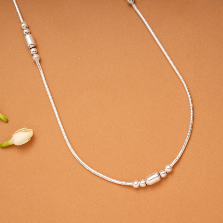 Charm Cylindrical Bead Women’s Silver Chain