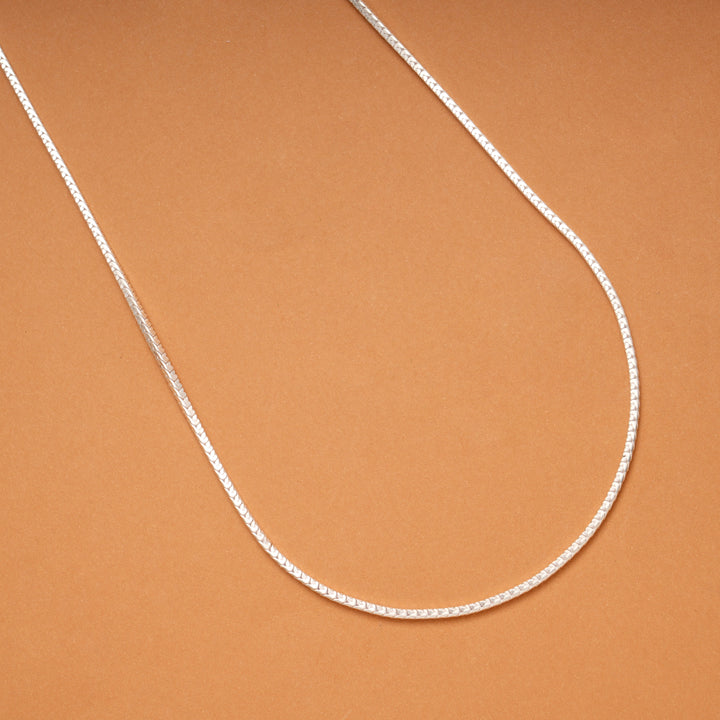 Minimal Box Design Silver Chain