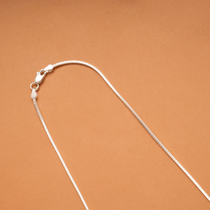 Minimal Box Design Silver Chain