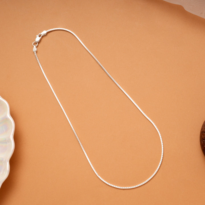 Minimal Box Design Silver Chain