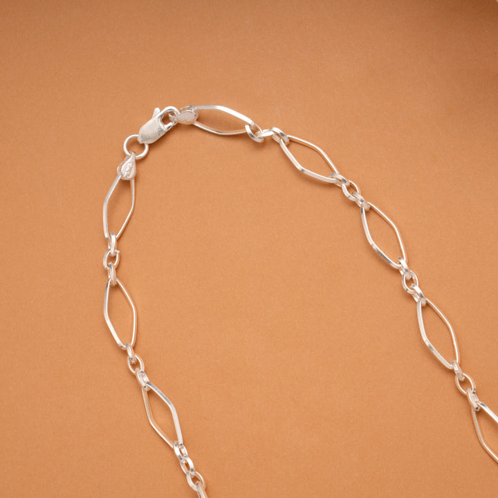 Delicate Link Pattern Silver Men’s Chain